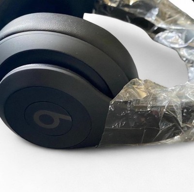 Beats by Dr. Dre Studio Pro Headphones Black Bluetooth USB-C Noise Cancelling