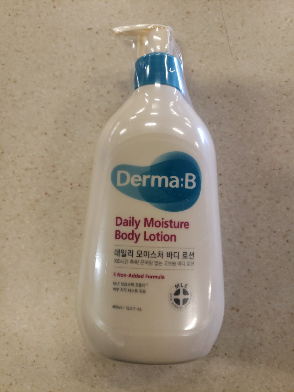 13.5 Oz  Cosmetic 1 Bottles With Pump