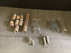 Lot Of Various Springs Large And Small