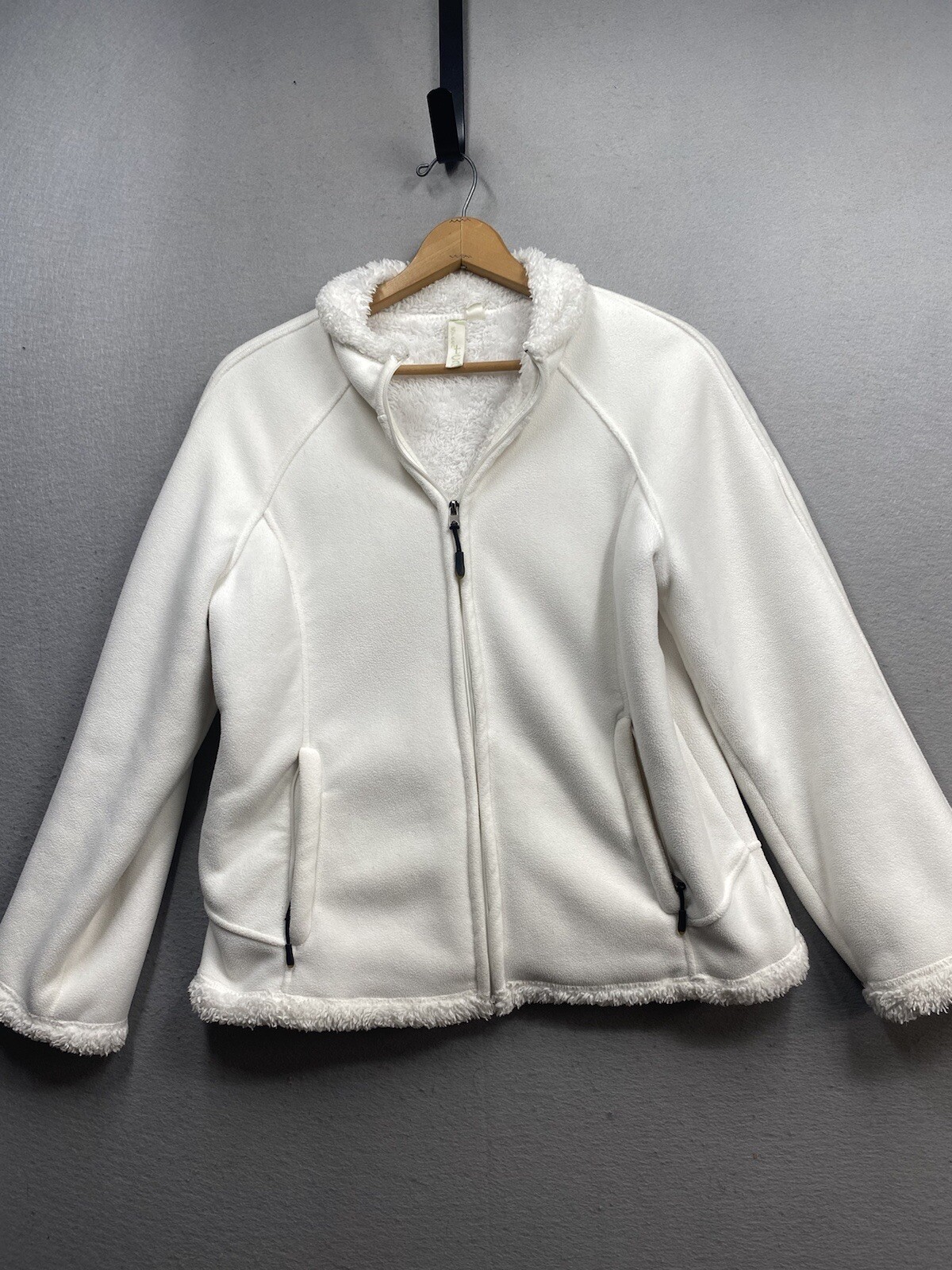 Green Tea Jacket Women’s Fleece White Sz Large Faux Fur Lined Has