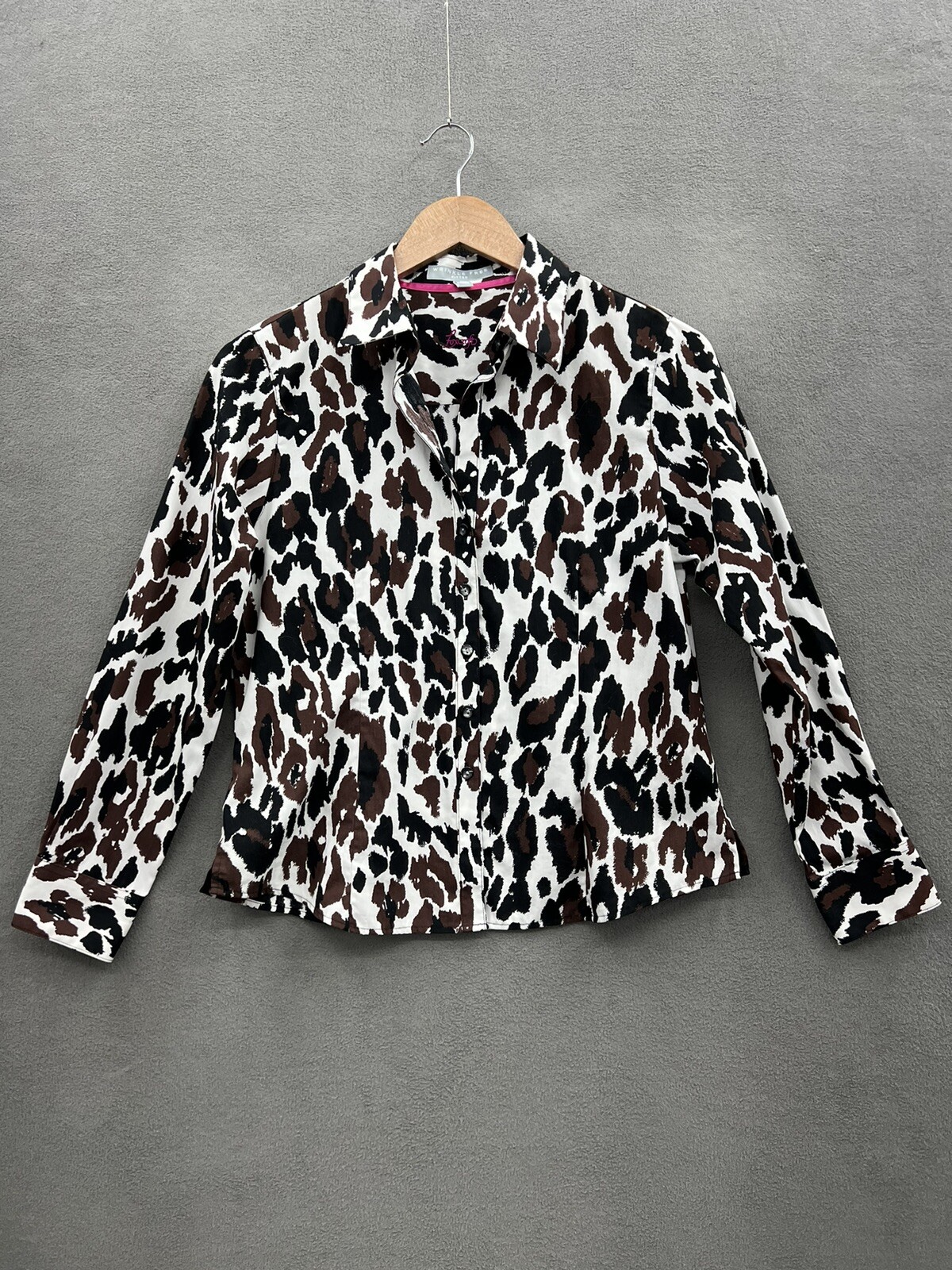 Foxcroft Women’s 6P Wrinkle Free Fitted Black Brown & White Spotted Top