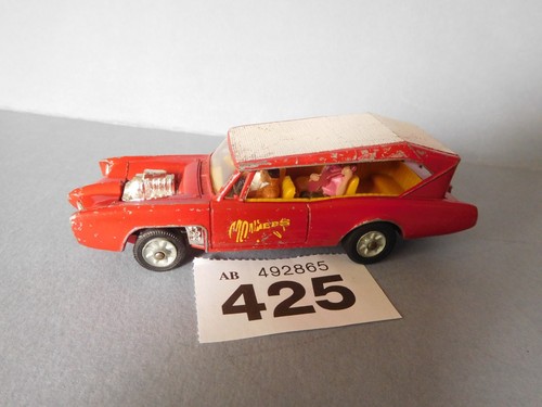 Vintage Corgi Toys 277 Monkeemobile The Monkeys with 3 figures (425)