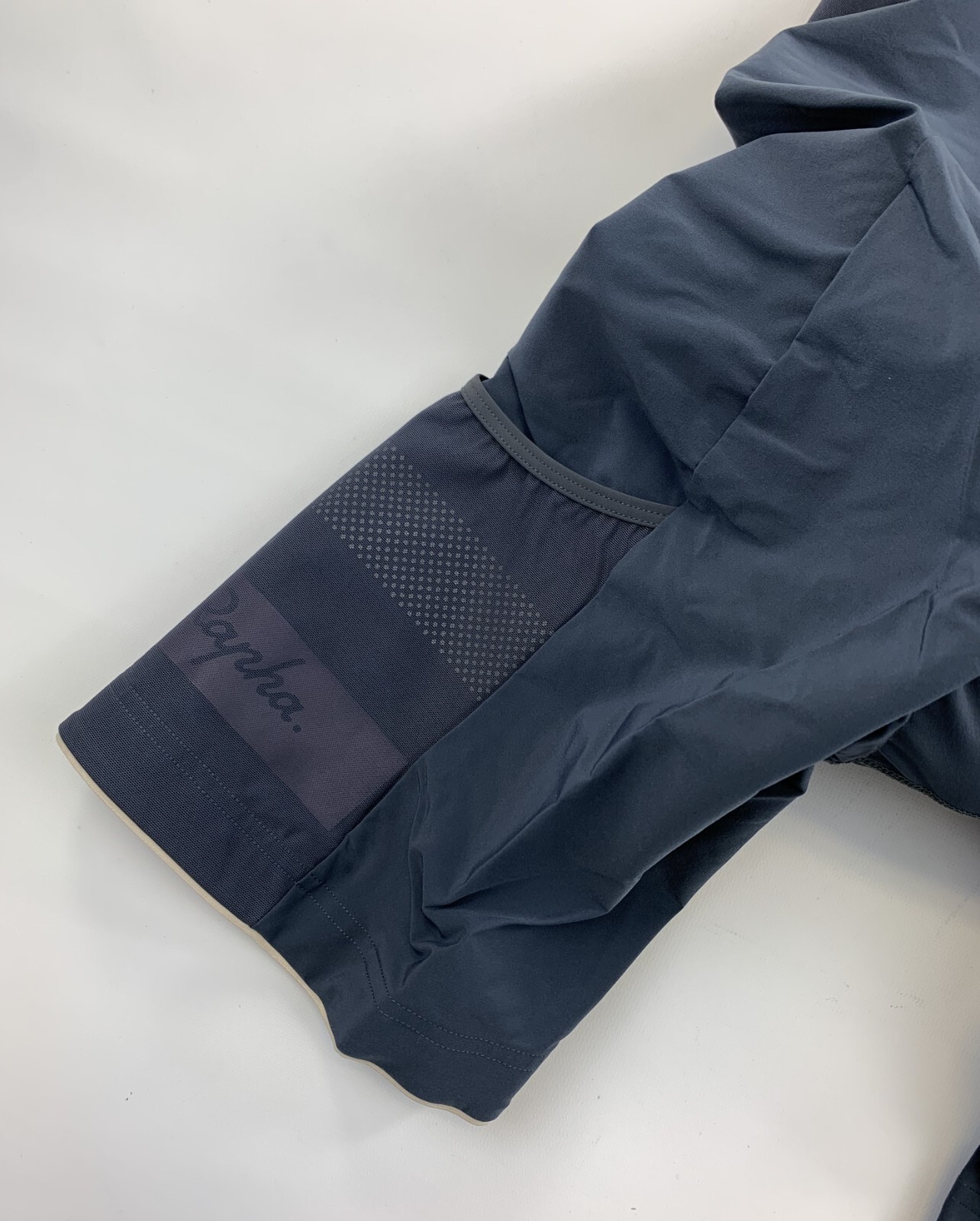 RAPHA Women's Cargo Bib Shorts Size XL eBay