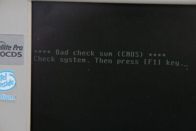 Occasion (OS a reinstaller) : Ordinateur portable TOSHIBA