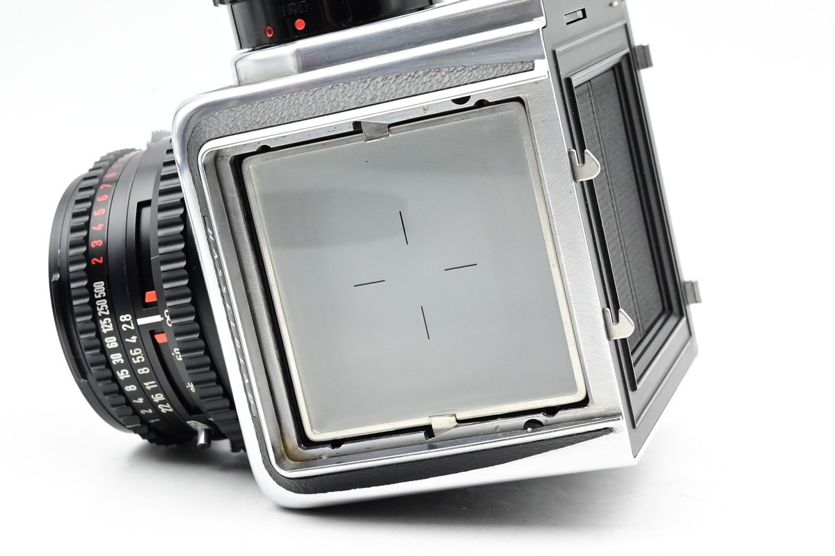 Hasselblad 500C/M Camera Chrome 500CM Kit w/80mm Lens, A12