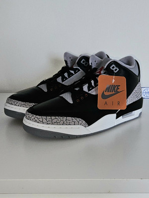 Air Jordan 3 Retro OG Black Cement Sneaker (2024) EU 43 / US 9.5