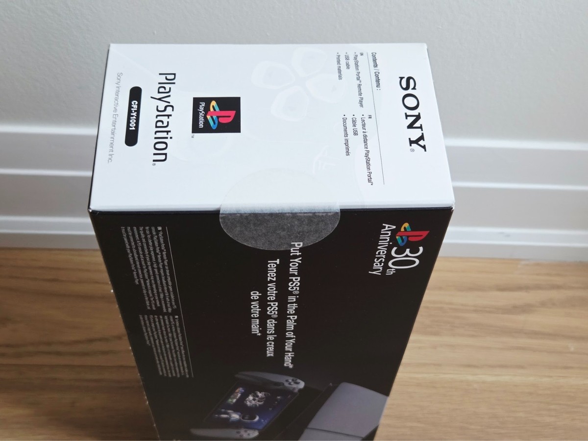Sony PSP Playstation Portal 30th Anniversary PS5 Limited Edition