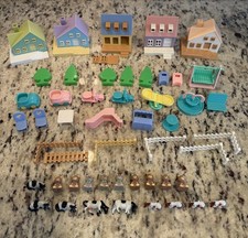 Teddy's Wonderland lot vintage bear town playset 1990s houses, cars, bears etc