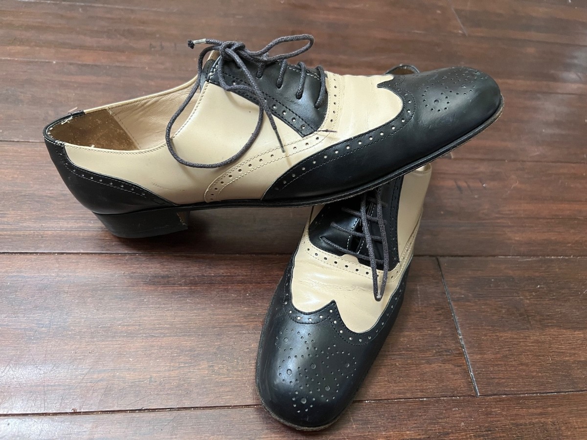 Salvatore Ferragamo Wingtip Oxford Salvatore Ferragamo Wingtip Oxfords, Size 36. 5 EU main image 4
