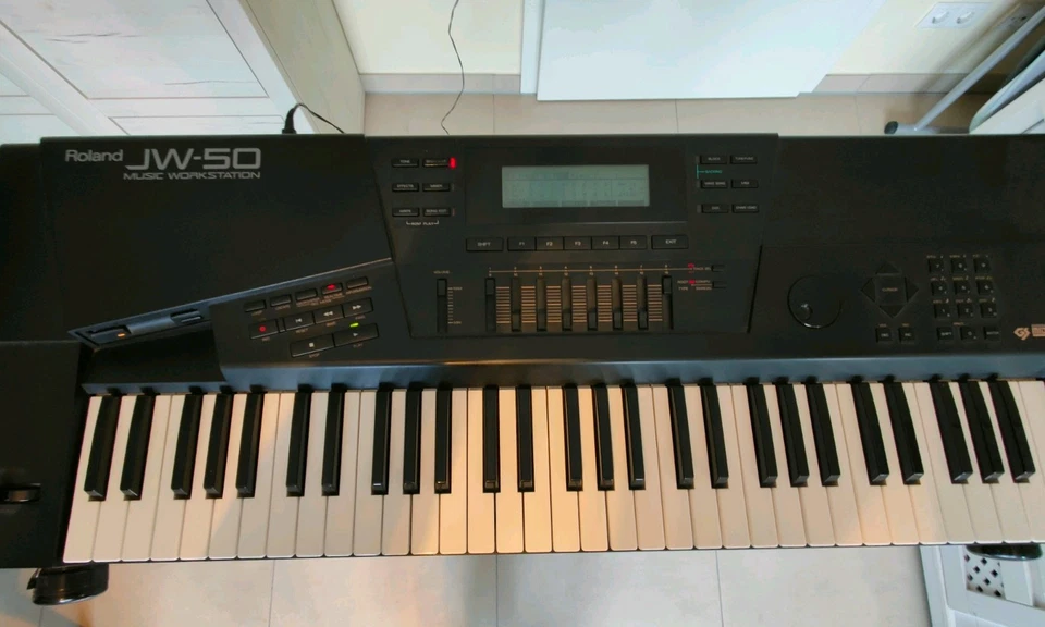 Music Workstation Roland JW-50 Keyboard Synthesizer 61 Tasten 24 Stimmig Musik - Bild 4 von 4