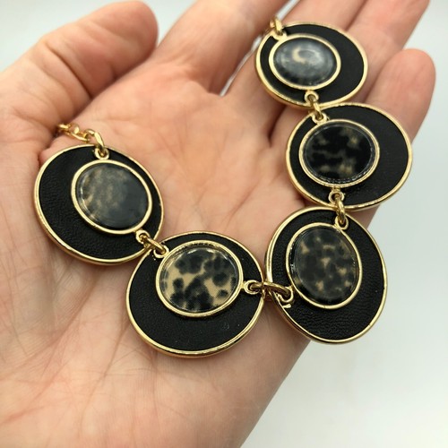 ANN TAYLOR FACTORY Necklace NWT Gold Tone & Black Link Retro Festival Disco - Picture 15 of 15