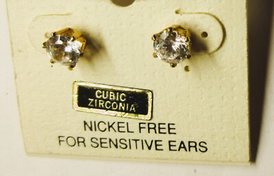 new VTG ATRIUM Gold Tone Metal CLEAR CUBIC ZIRCONIA small pierced pair Earrings