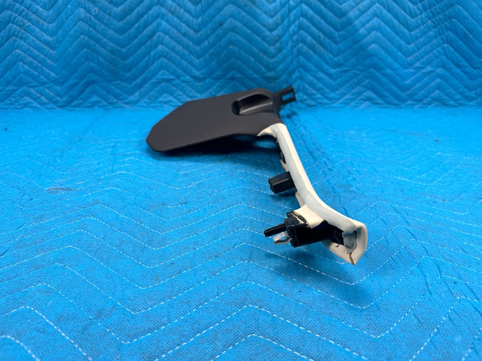 Bentley Flying Spur Front Driver's Kick Trim Panel Black/Ivory 2006-2012 OEM
