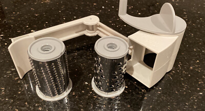 THE PAMPERED CHEF DELUXE KÄSEREIBE DREHAKTION - GROBE und FEINE FÄSSER
