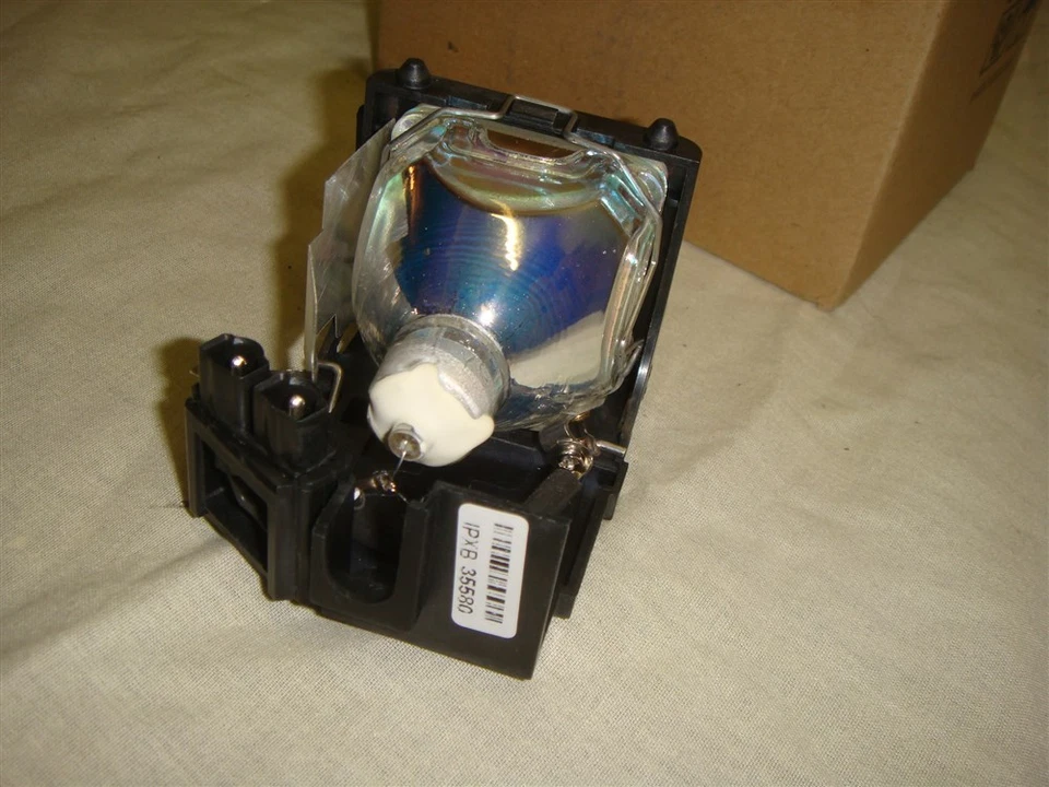 ELECTRIFIED LAMPS HITACHI DT-00301  DT00301 E-SERIES REPLACEMENT LAMP - Image 4 of 4
