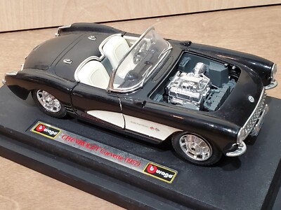 Chevrolet Corvette 1957 (cod. 3024)- 1/18 staré Bburago