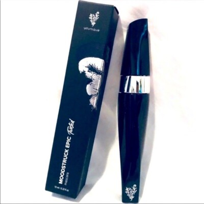 Younique Moodstruck Epic Mascara - Black twisted 