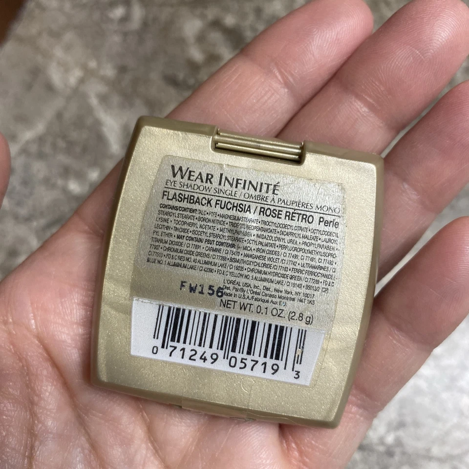 LOREAL WEAR INFINITE EYE SHADOW SINGLE Flashback Fuchsia .10oz SEALED - Image 4 of 4