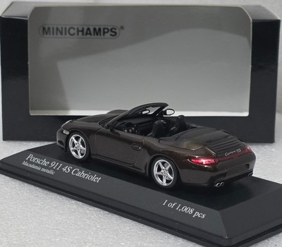 Porsche 911 (997.II) Carrera 4s 2009 Brown 1:43 Minichamps