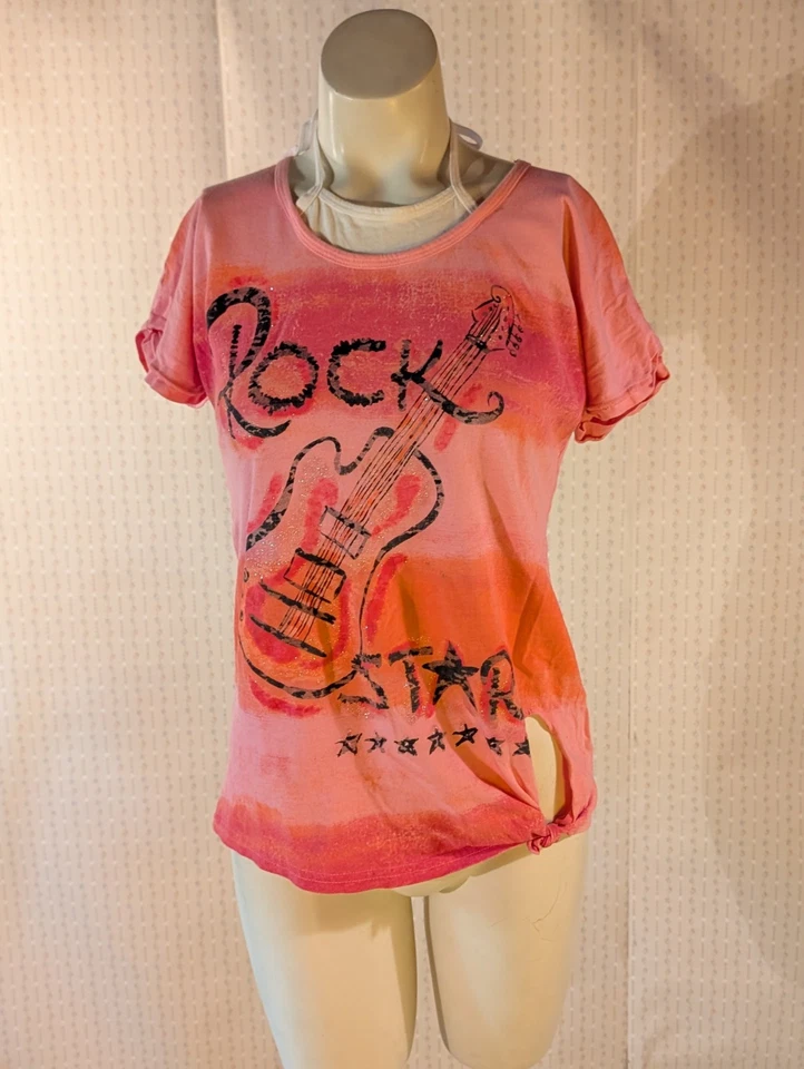 Camiseta Vintage Rock Star S Gráfico Rosa y Negro Imitación Capas Look Babydoll Foto 2 de 4