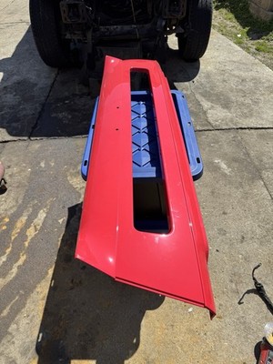 Volvo Truck Bumper Center 82728568