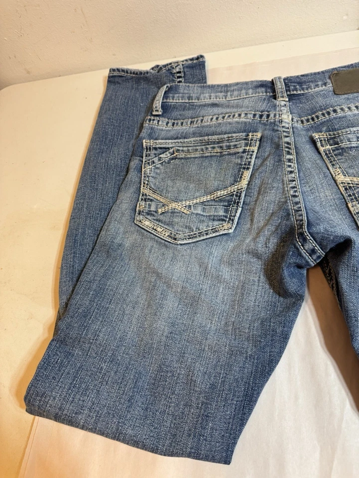 BKE Jeans Adult 28x32 Blue Denim Alec Slim Skinny Stretch Faded Buckle Mens - Image 3 of 4