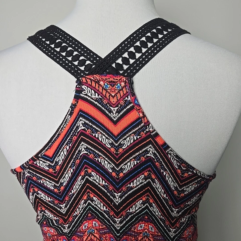 Camiseta sin mangas Ambiance Geo Print Gauzy Crochet Trim PEQUEÑA S Foto 4 de 4