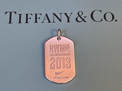Tiffany & Co. 2013 Nike Damen 1/2 Marathon Washington D.C. S.S. Anhänger Charm