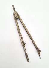 Ancien petit compas en laiton, Pointe en métal  Déco Rétro Vintage - A50