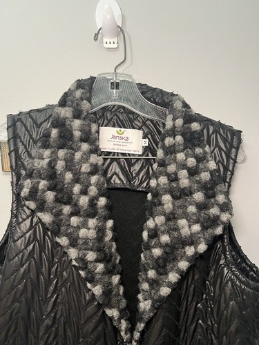 Janska Vest Women's Medium Fleece Quilted Jacket Long Black - Picture 3 of 3