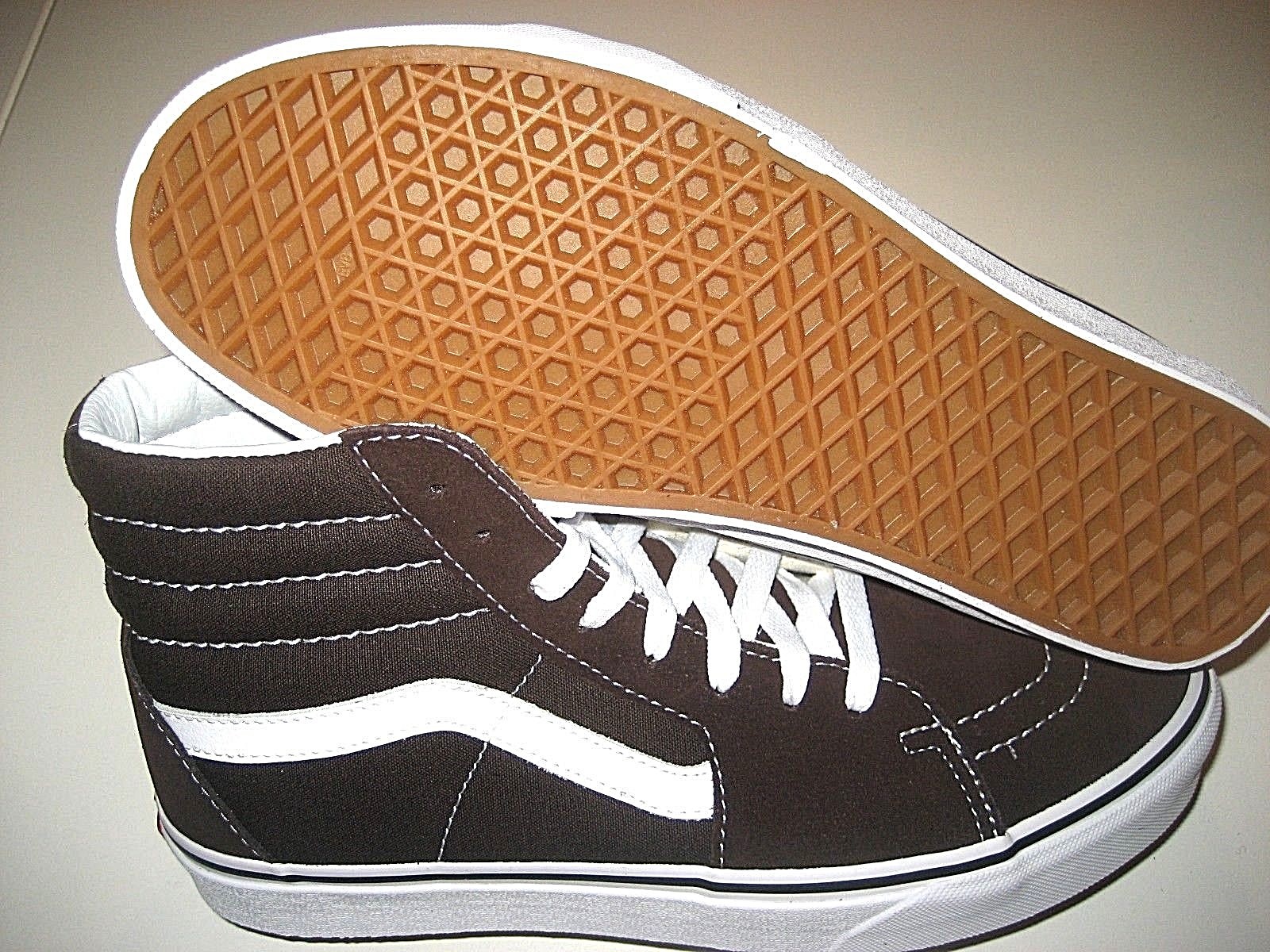 white canvas vans womens