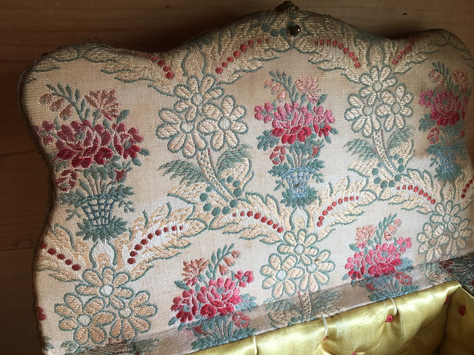 Picture 11 of 24