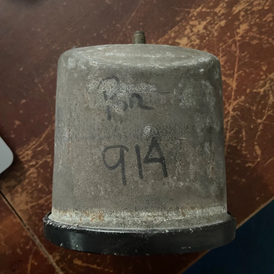 VDO Speedometer for Porshe 914 0-120 MPH. #411957033D - Image 3 of 4