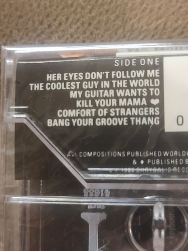 DWEEZIL ZAPPA MY GUITAR WANTS TO KILL YOUR MAMA 1988 VINTAGE CASSETTE Chrysalis - Picture 4 of 5