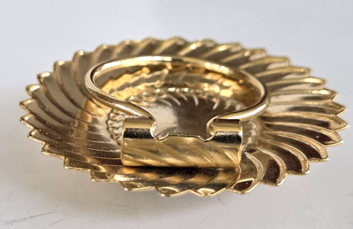 Vintage Black Plastic Cab Gold Tone Flower Scarf Clip 1-13/16" - 第 5/5 張圖片