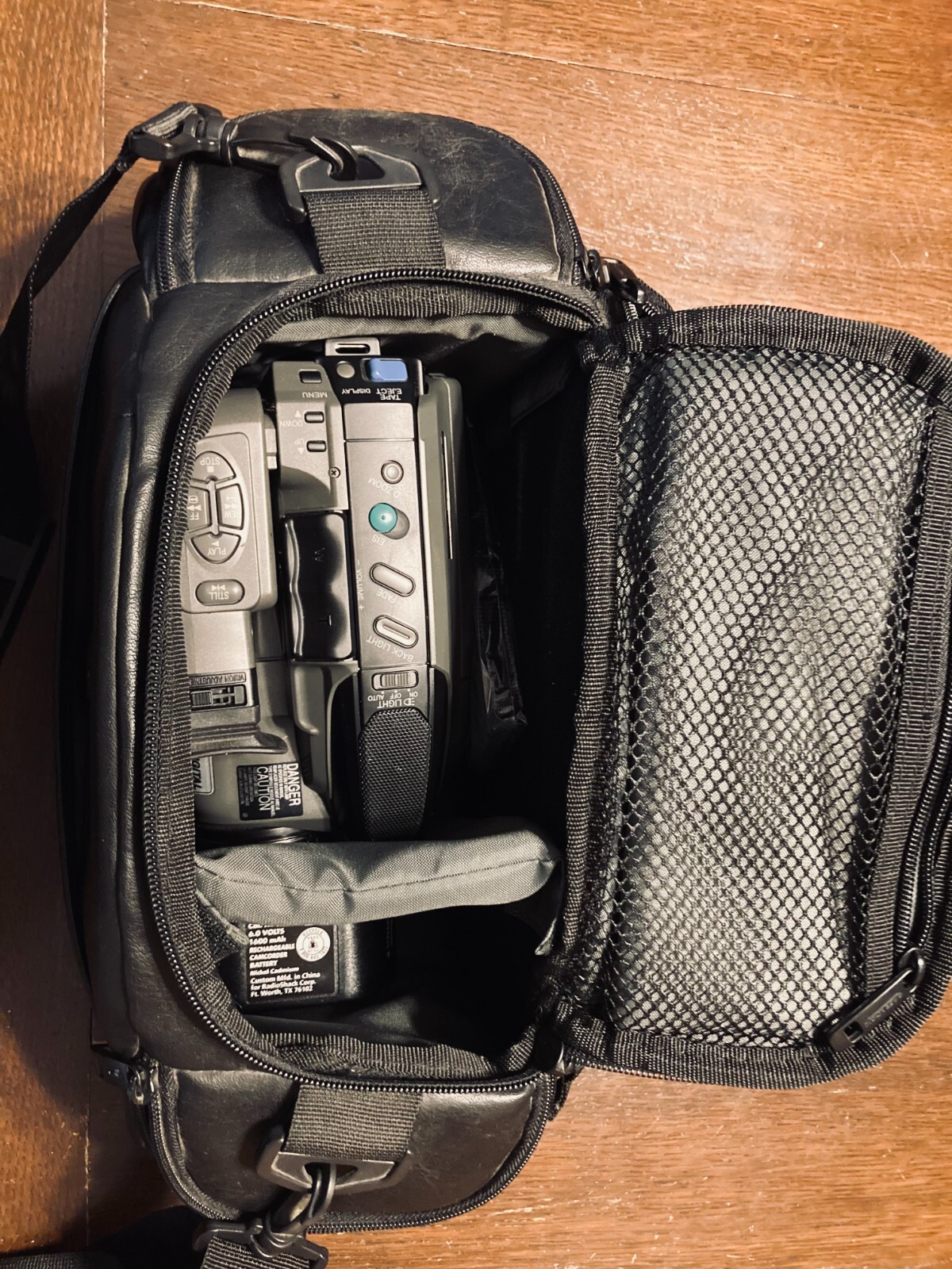 Panasonic Palmcorder PV-L680D VHS-C Camcorder w Battery, Cables Bag Tested Works