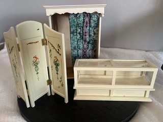 12th Scale Wedding Shop Displays Dolls House Miniatures
