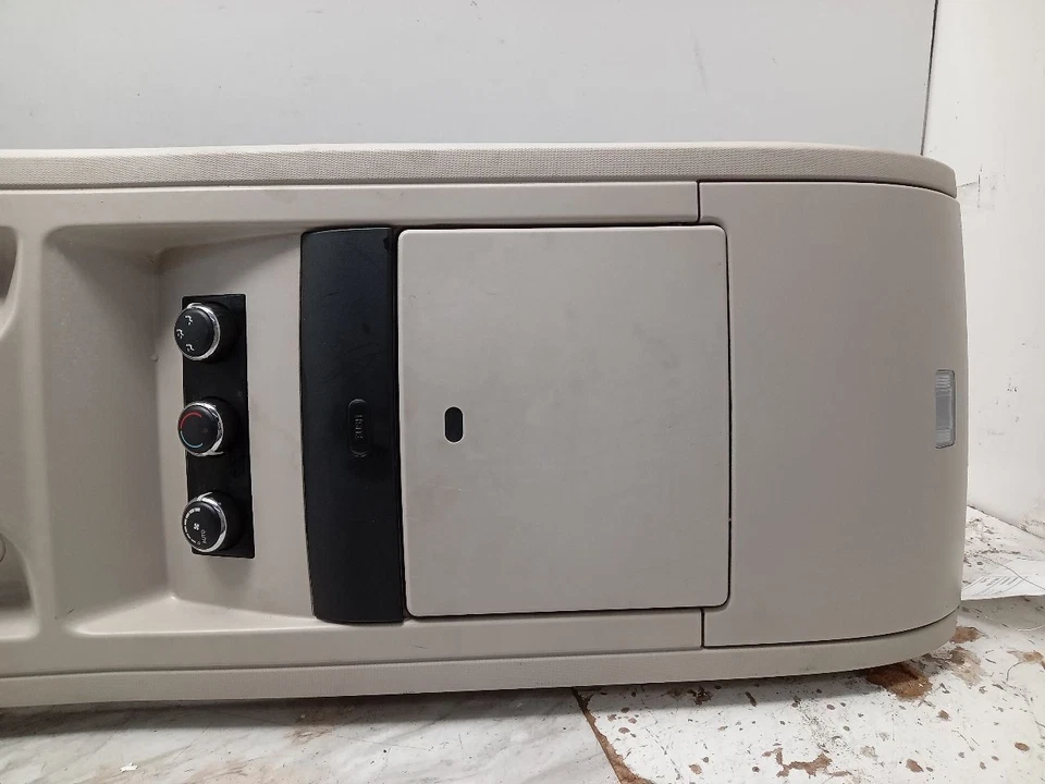 Chrysler Town & Country 2011 usado consola de techo fabricante original completo 143 k millas Foto 4 de 4