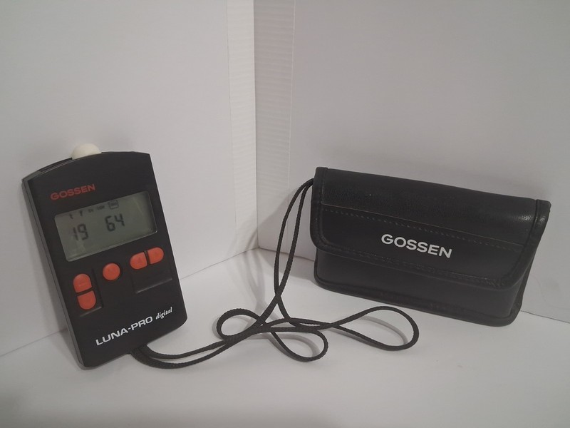 Gossen Luna Pro Digital Light Meter - With Case Mint Condition