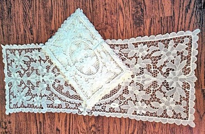 Vtg Set 8 Placemats & Table Runner 42'' White All-Over Floral Lace