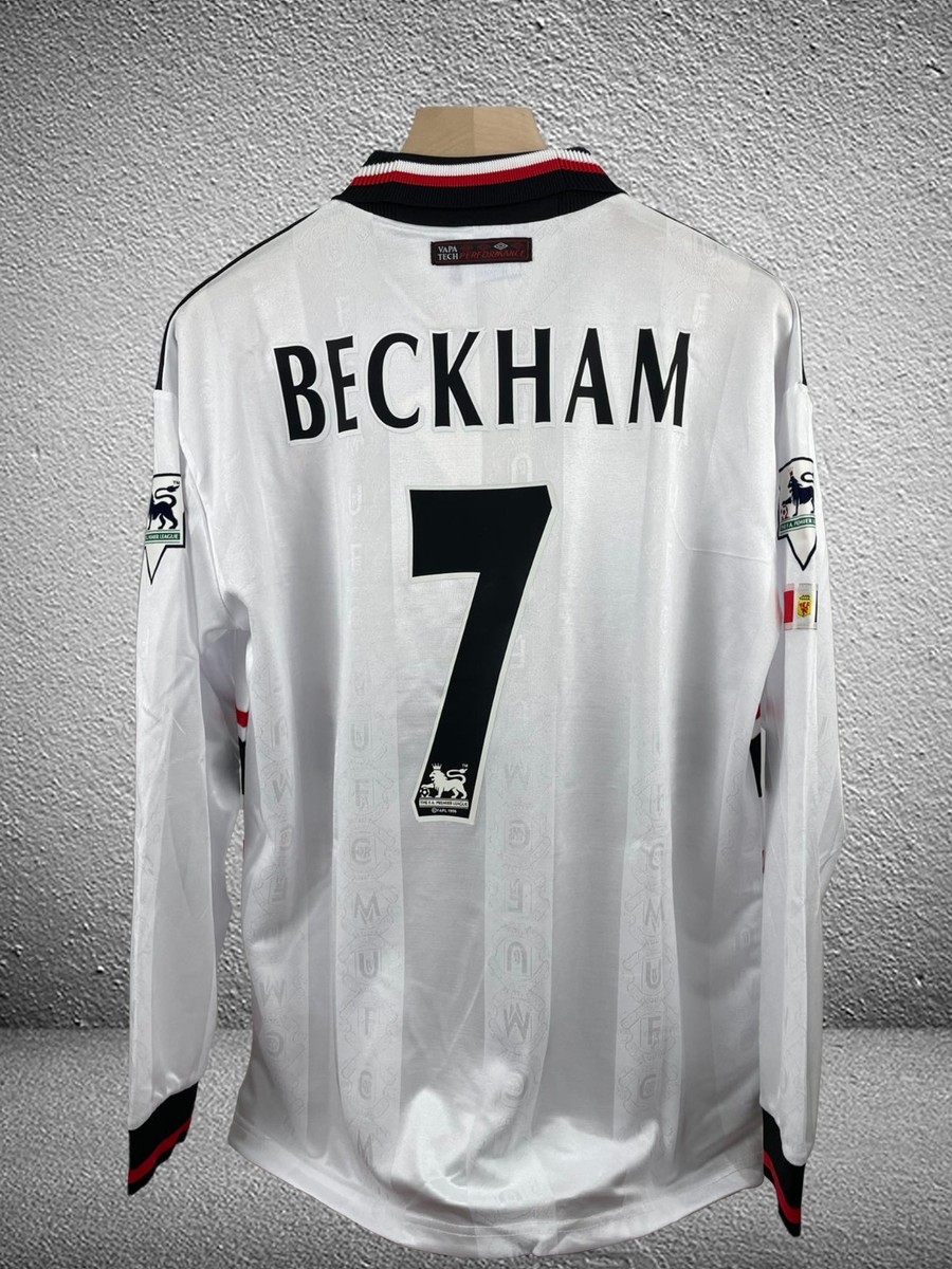 Manchester United 1998-1999 Retro Away Long Sleeve Jersey