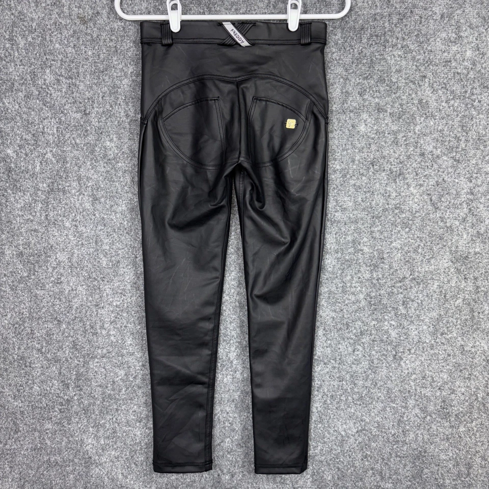 Sexy Pantalones Freddy Wrup Para Mujer Talla 2 Negro Imitación Cuero Formador Corto Favorecedor Foto 2 de 4