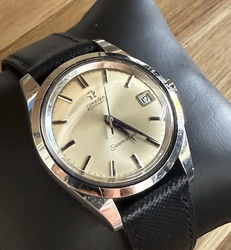 OMEGA Seamaster Date - Cal 565 - Ref 166.010 - 1967 35mm Stainless Steel Vintage