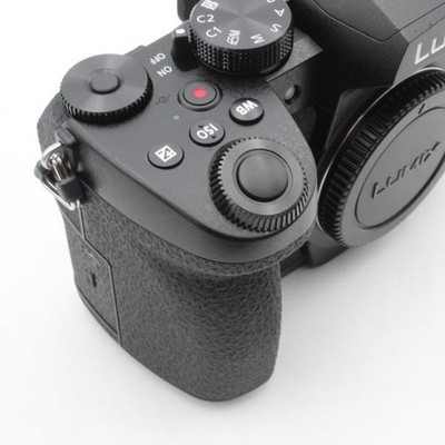 ＰＡＮＡＳＯＮＩＣ　ＤＣ－Ｇ９９ Panasonic Lumix DC-G9 Review: DPReview | Photography News, Gear