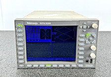 Tektronix WFM8200 Multi-Format Waveform Monitor