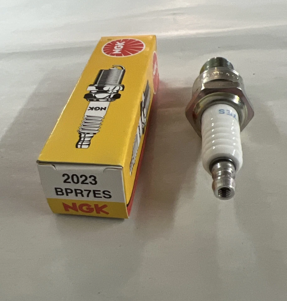 BUJÍA NGK BPR7ES NÚMERO STOCK 2023 Foto 2 de 2