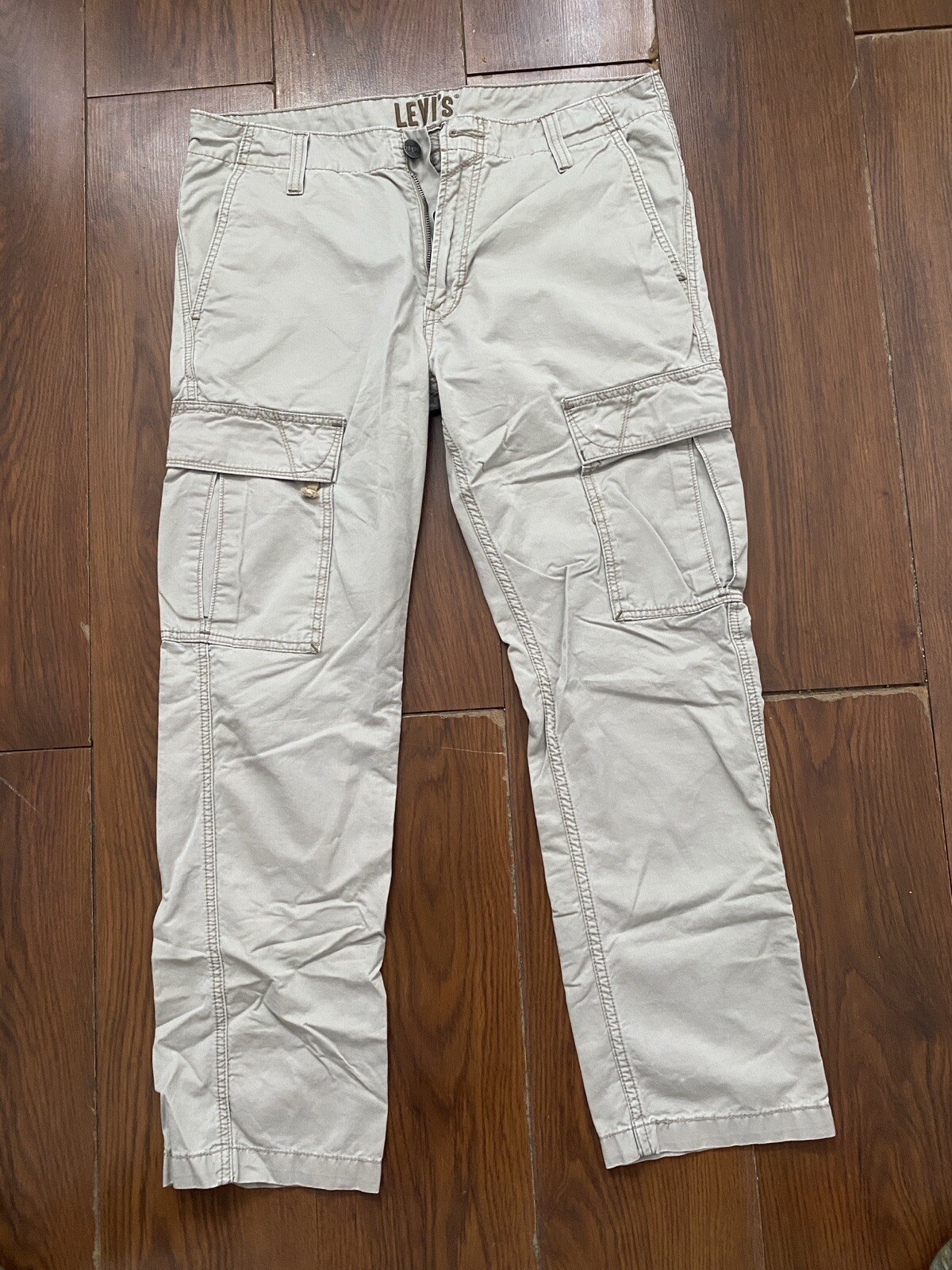 Men's Levi's Cargo Pants Size 34x30 Durable Casual Style-image
