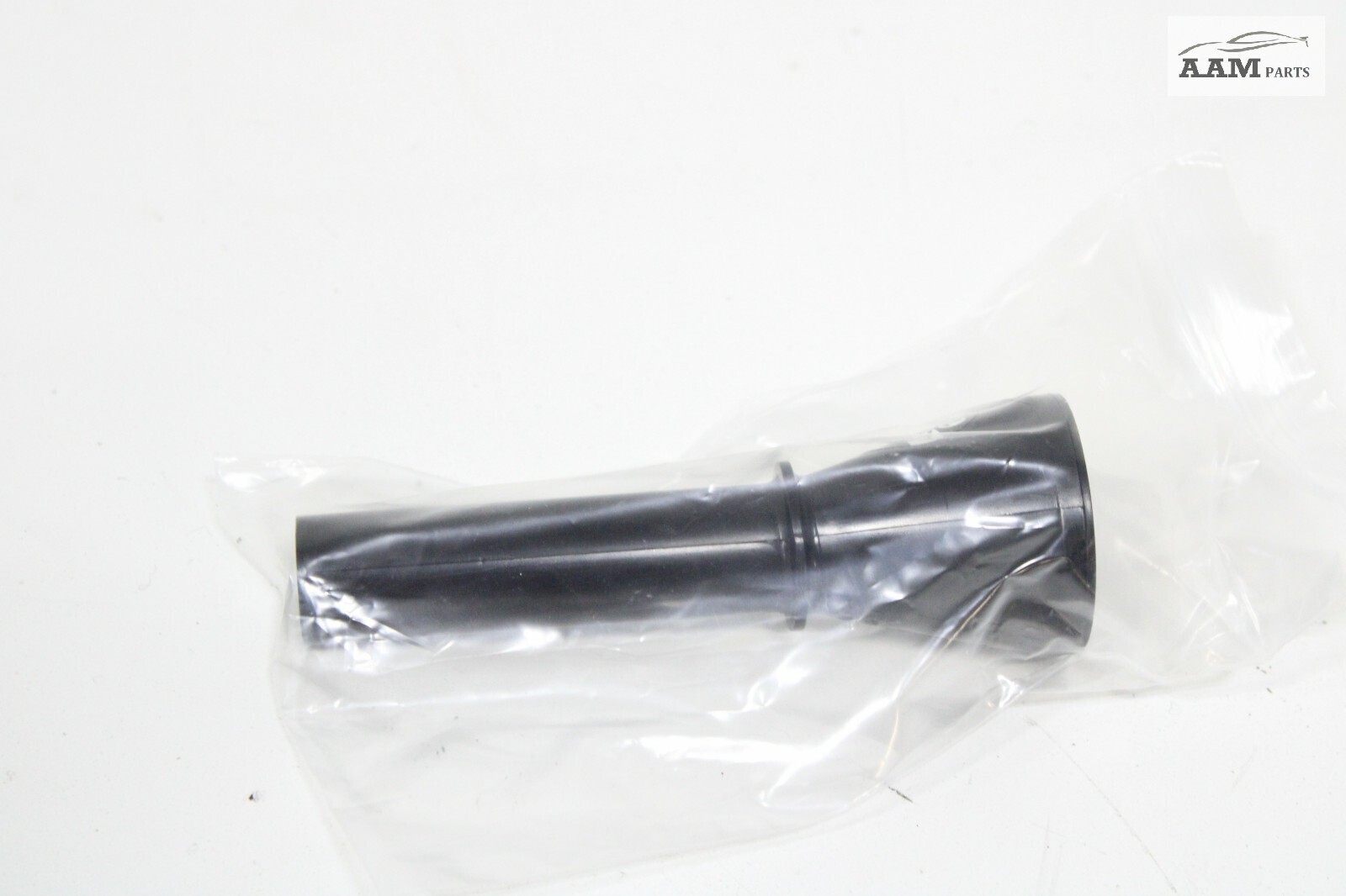 2018-2023 CHEVROLET EQUINOX FUEL FILLER NECK FUNNEL TUBE ADAPTER OEM