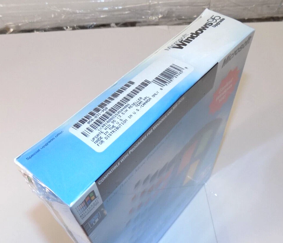 Microsoft Windows 95 Upgrade for Windows and DOS 3.5'' Floppy Disks Sealed - Image 3 of 4