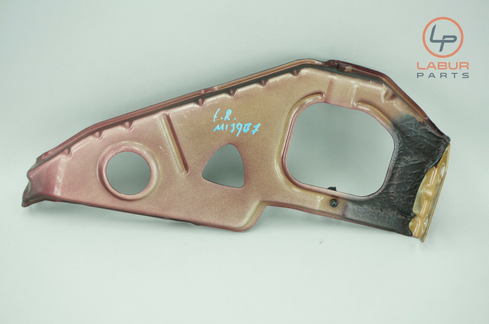 M139 03-13 Maserati Quattroporte Upper Radiator Support Headlight Brackets Z636